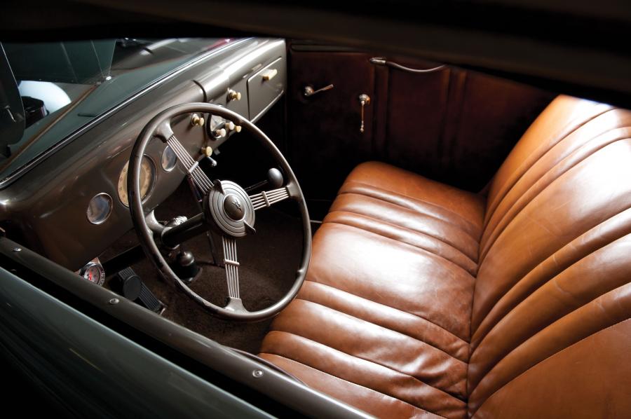  Ford DeLuxe Cabriolet 1935 года  (фото 19 из 22)